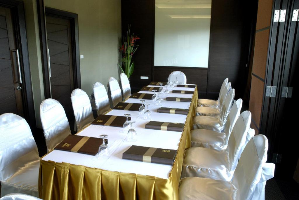 Kuiburi Hotel & Resort Kui Buri Luaran gambar